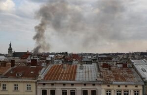 LANGSUNG, Perang di Ukraina: Volodymyr Zelensky mengecam “kebobrokan absolut” Rusia setelah serangan besar-besaran terhadap 1.000 drone dalam dua puluh empat jam