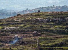 Menghadapi Hizbullah, Israel menduduki posisi di Lebanon dan mengancam intervensi darat