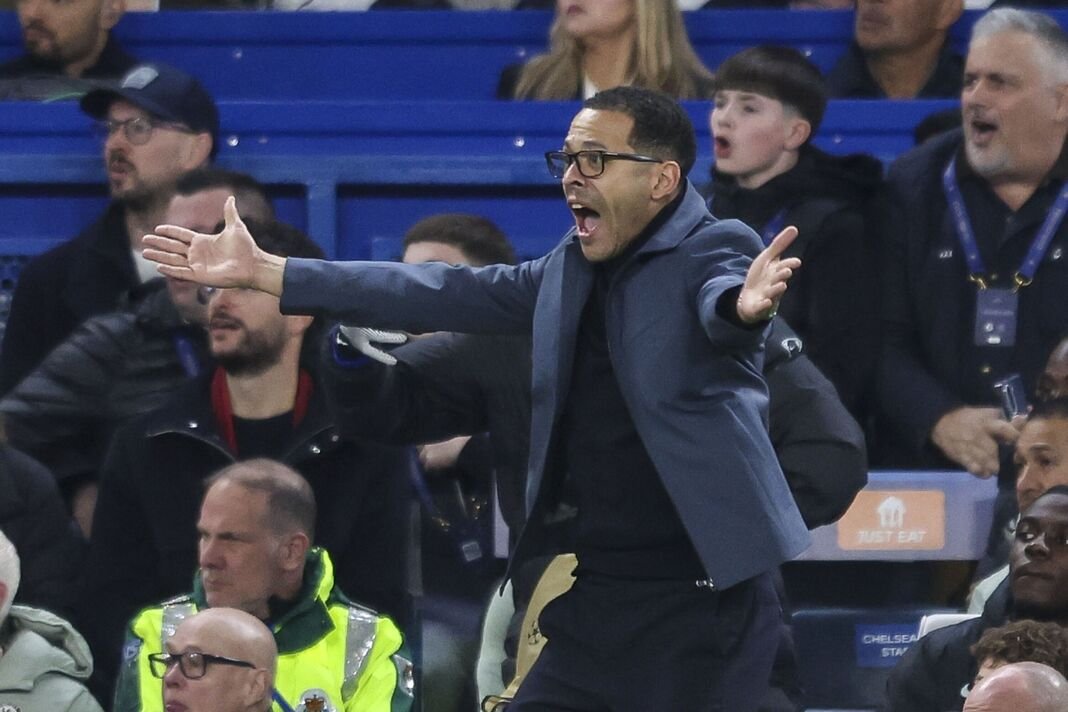 Rosenior akan menjadi kambing hitam jika Chelsea gagal lolos ke Liga Champions