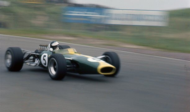 Lotus akan tetap setia pada Ford untuk waktu yang lama. Foto mengarungi