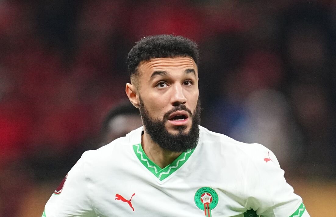 Noussair Mazraoui kini menjadi juara AFCON setelah Maroko mengangkat trofi