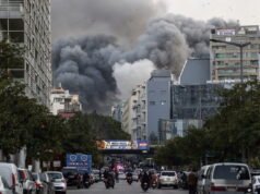 Lebanon: Satu juta orang, termasuk 350.000 anak-anak, dibuang ke jalan raya untuk menghindari bom Israel