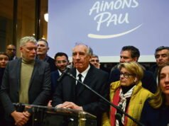 Kota 2026: di Pau, François Bayrou, dibebani oleh Bétharram, kalah dari serikat sayap kiri yang besar
