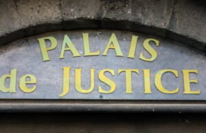 Keadilan. Ilyas Kherbouch, pelarian dari Villepinte, diadili sebelum dipindahkan ke Paris