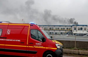 Ostwald. Korban serangan jantung di tengah jalan dan berhasil diselamatkan rekannya, Satpol PP tidak selamat