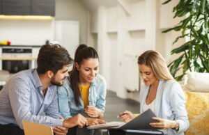 Milik. Harga akan turun lagi di bulan Maret… Saat yang tepat untuk membeli?