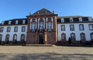 Kota 2026. Debat yang diselenggarakan antara calon walikota Haagnau