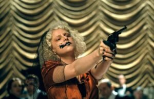 versi baru cinta Frankenstein dan istrinya