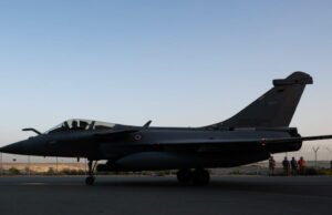 Perang di Timur Tengah. Pangkalan Prancis kedua yang terkena dampak berada di Abu Dhabi, dan tingkat kerusakannya tidak diketahui