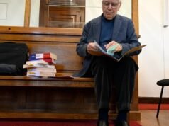 penyelenggara misa untuk Pétain di halaman Verdun Rabu ini