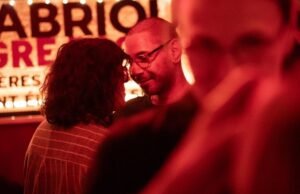 Strasbourg. Di Le Tigre kami menari musik blues untuk memahami makna dan sejarahnya