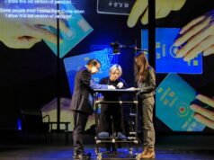 Meskipun ada upaya campur tangan Tiongkok, Théâtre du Maillon tetap mempertahankan pertunjukan di Taiwan