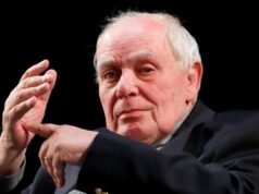 Hilangnya. Penulis Portugis Antonio Lobo Antunes meninggal pada usia 83 tahun