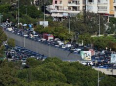 Alami perang di Timur Tengah. Penerbangan dari pinggiran selatan Beirut berlanjut di tengah kekhawatiran akan serangan besar-besaran Israel