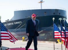 Alami perang di Timur Tengah. Pasukan darat di Iran akan “membuang-buang waktu,” kata Donald Trump