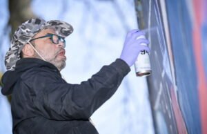 Vosges. Di Épinal, neo-kubisme seniman PRO176, yang terinspirasi oleh Picasso dan Marvel, memberi warna pada dinding #48