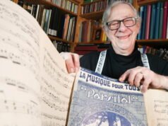 Tayangan slide. Dilihat oleh fotografer kami minggu lalu