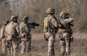 Alami perang di Timur Tengah. Enam tentara Prancis terluka di Irak, minyak memecahkan rekor… inti dari Kamis ini