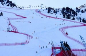 Ski Alpine Langsung – Piala Dunia. Giovanni Franzoni memimpin, nama-nama besar ada di lintasan… Ikuti turunan dari Courchevel