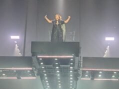 Budaya. Sinterklas memilih Grenoble untuk rekaman konsernya di bioskop!