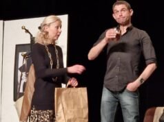 drama Double Je untuk amal di panggung Alhambra