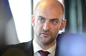 Alami perang di Timur Tengah. Iran mendesak Jean-Noël Barrot untuk menahan diri dari tindakan apa pun yang dapat memperpanjang perang