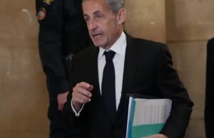 Paris. Akankah Nicolas Sarkozy kembali ke penjara? Permohonan banding terhadap pendanaan Libya dimulai