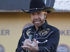 AMERIKA SERIKAT. Aktor Chuck Norris, 86, dilarikan ke rumah sakit di Hawaii
