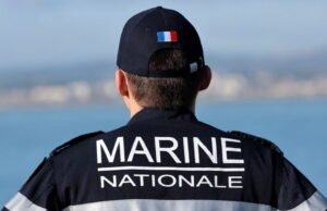 Konflik. Kapal tanker ketiga dari armada hantu Rusia, berada di Angkatan Laut Prancis di Mediterania