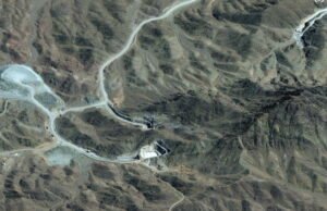 Alami perang di Timur Tengah. AS dan Israel menyerang situs nuklir Iran Natanz