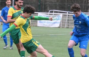 Gambar. Sepak Bola – Coupe des Vosges (putaran ke-3): FC Haute-Moselotte secara logis berada di posisi yang sama dengan Gérardmer (1-2)