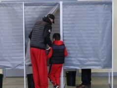 pemilih kembali ke tempat pemungutan suara di 44 kota… ikuti putaran kedua hari ini