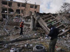 Alami perang di Timur Tengah. 400 roket ditembakkan ke Israel menurut IDF, yang mengumumkan akan “menghancurkan semua jembatan” di Lebanon selatan