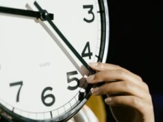 dan kamu, kenapa kamu lebih memilih waktu musim panas?