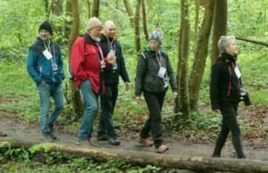 Eschau. Berjalan, mencicipi: para nelayan bertemu dengan bon vivants pada hari Jumat Agung