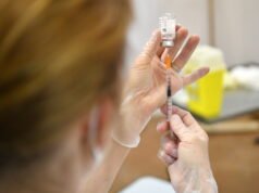 Kesehatan. Perawat dari asosiasi Asalée telah dicabut gajinya dan sedang menunggu keputusan pengadilan