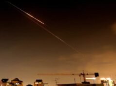 Alami perang di Timur Tengah. Houthi Yaman menyerang Israel dan bandara Kuwait menjadi sasaran serangan drone