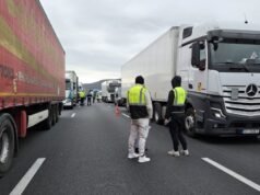 tidak ada lagi blokade, namun lalu lintas di sekitar Wina masih sulit