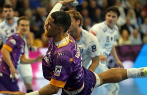 Dengan canggung, Sélestat menemukan bot di Chambery bernama Valentin Kieffer