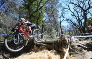 Bersepeda gunung. 1.600 pengendara sepeda gunung, pendakian, suporter yang ribut… Hidupkan kembali hari terakhir Piala Prancis di Pernes