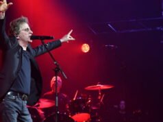 Konser. Hubert-Félix Thiéfaine akan mengucapkan selamat tinggal pada panggung dan tampil di Strasbourg pada 6 Februari 2027