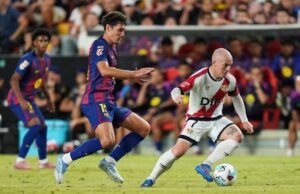 Barcelona menawarkan perpanjangan kontrak dua tahun kepada veteran klub tersebut