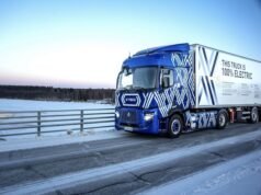 Renault Trucks meningkatkan pangsa pasarnya di kalangan pengemudi truk dalam konteks kontraksi