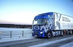 Renault Trucks meningkatkan pangsa pasarnya di kalangan pengemudi truk dalam konteks kontraksi