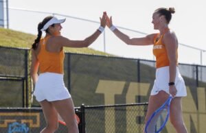 Upaya Tim menghasilkan kemenangan #14 Lady Vols 4-0 di #28 Alabama