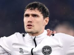 Bek Barcelona itu akan absen satu bulan lagi karena cedera lutut