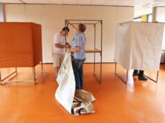 kota-kota kecil menghadapi risiko abstain yang lebih besar dalam pemilihan kota