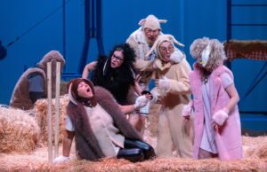 “Foutue Bergerie” oleh Pierre Guillois: seks tanpa tabu dan masa depan pedesaan terjadi di Théâtre du Rond-Point