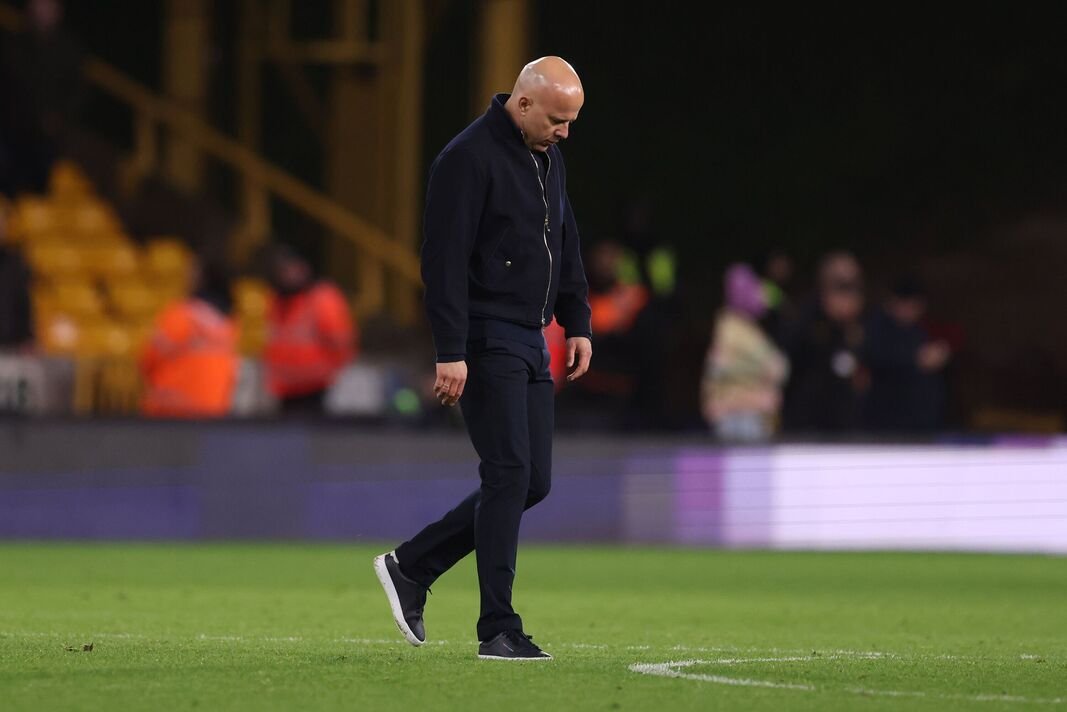 Wolverhampton Wanderers vs Liverpool – Liga Premier