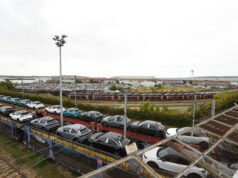 sebuah laporan senator menyoroti dukungan pemerintah yang “tidak tepat sasaran dan tidak terkontrol” dalam menghadapi kemerosotan Perancis